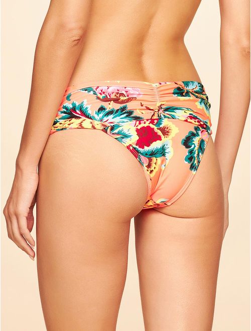 Tanga Larga Neon Pé Na Areia