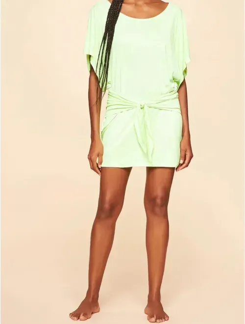 Vestido Curto Lisos Saídas